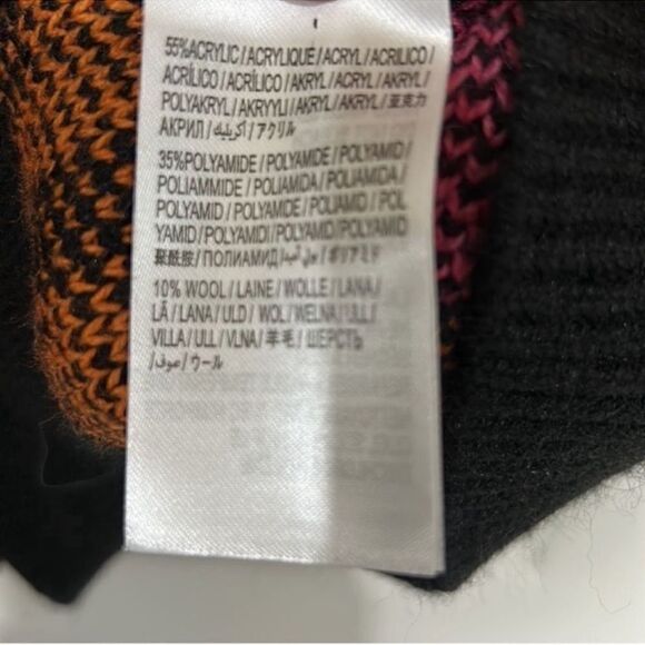 Farm Rio Printed Wool Blend Oversized
Sweater(Size Small) - Picture 5 of 5